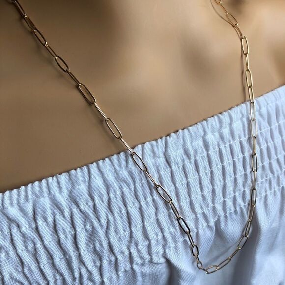 #42 - 20” 14k gold plated paperclip chain necklace - Picture 3 of 4